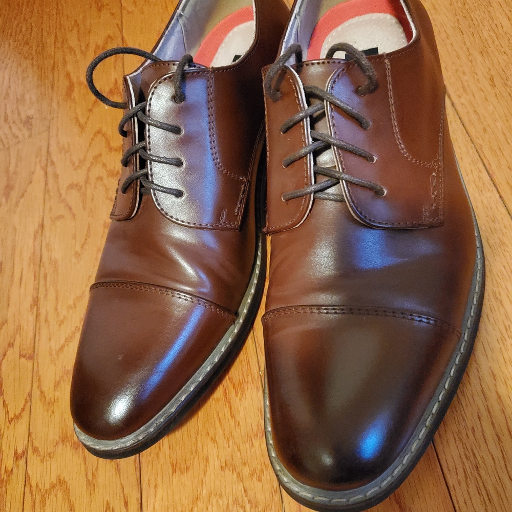 Elegant Brown Leather Men's Oxfords